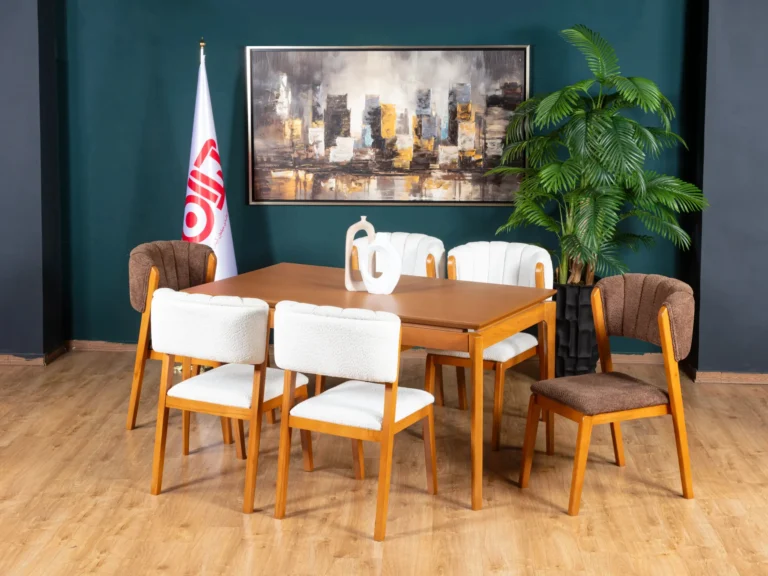 مانتیس میز غذا خوری